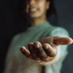 Oltre il buio: comprendere i disturbi della depressione